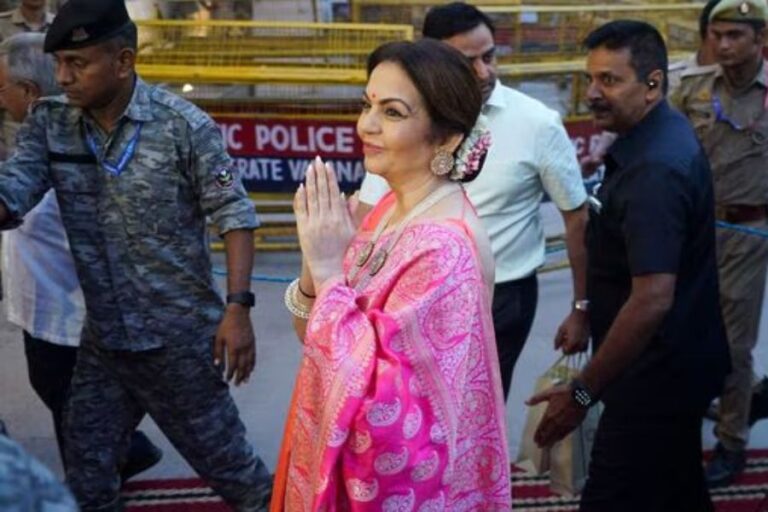 Nita Ambani Offers First Wedding Invite for Anant Ambani and Radhika Merchant at Kashi Vishwanath Temple
