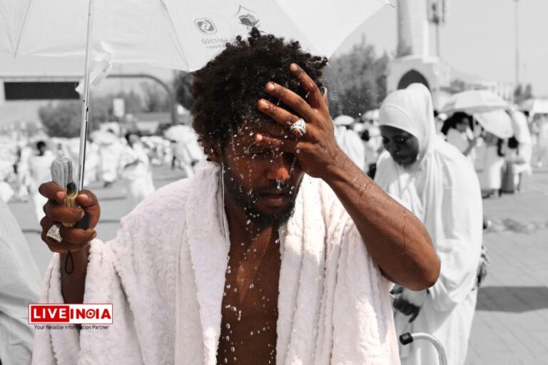 Six Pilgrims Die from Heatstroke During Haj in Mecca