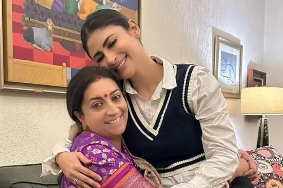 Mouni Roy Supports Smriti Irani After Lok Sabha Loss
