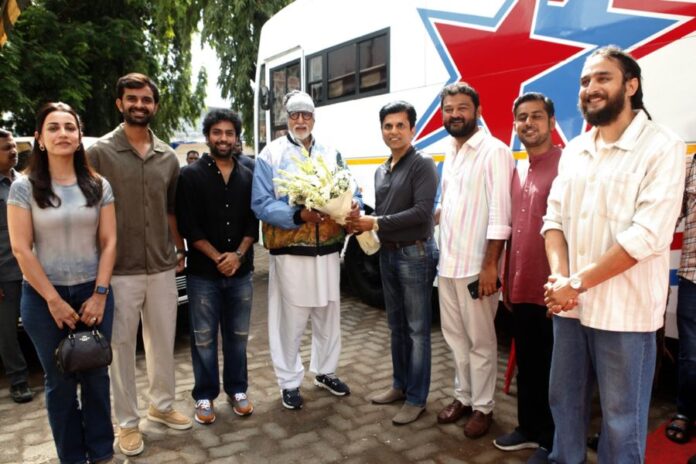 Amitabh Bachchan to Make Cameo in Gujarati Sequel 'Fakt Purusho Maate'