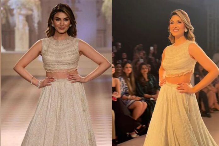 Riddhima Kapoor Shines on India Couture Week Runway