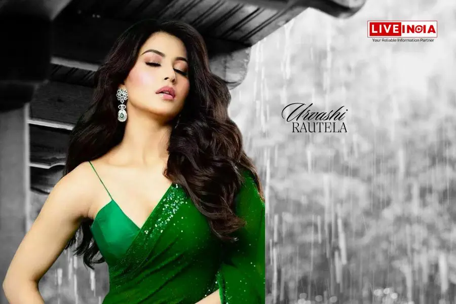 Urvashi Rautela Wraps First Schedule of 'Kasoor' and Enjoys Mumbai Rains