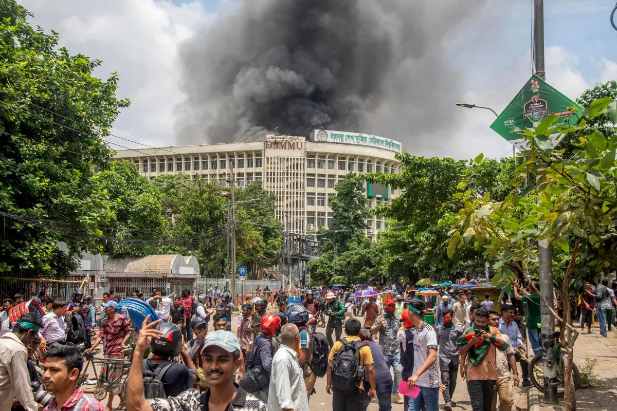 Bangladesh Plunges into Chaos as Protests and Violence Escalate