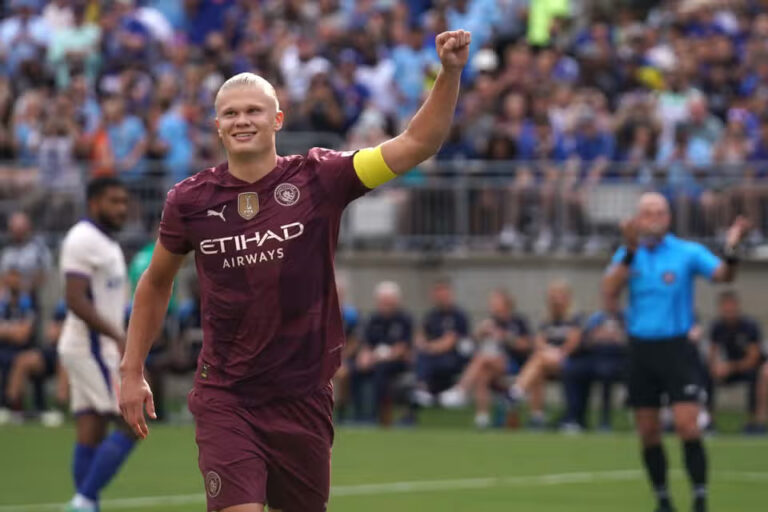 Haaland’s Hat-Trick Seals Manchester City’s 4-2 Victory Over Chelsea