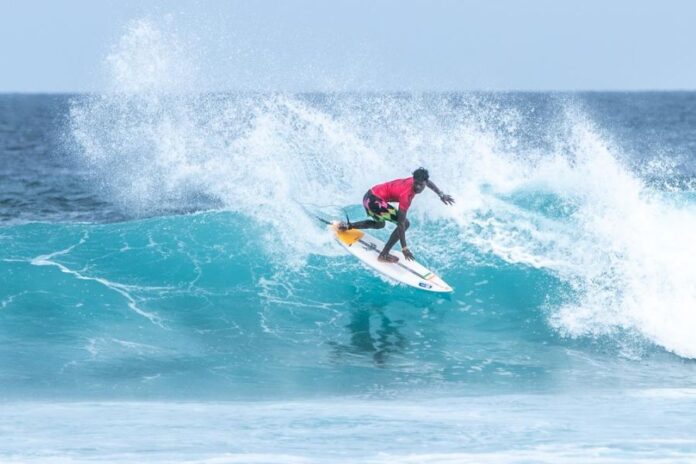 Harish Muthu and Kishore Kumar Make History as First Indians to Reach Asian Surfing Championships 2024 Quarterfinals