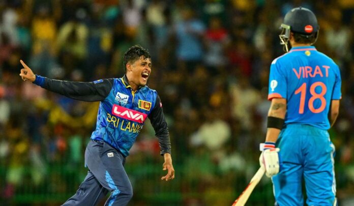 Vandersay's Magic Spins Sri Lanka to Victory: Leads 1-0 in Series