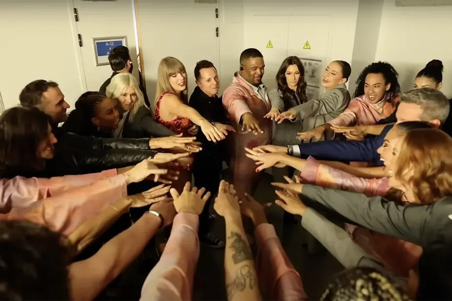 Taylor Swift Drops 'I Can Do It With A Broken Heart' Music Video Featuring Exclusive Behind-the-Scenes Moments