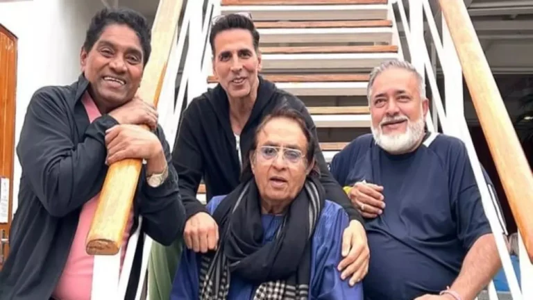 "Housefull Of Actors..": Akshay Kumar Shares BTS Picture From Sets