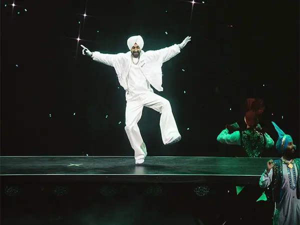 Diljit Dosanjh Shares A Sneak Peek From His Dil-Luminati Concert In Birmingham