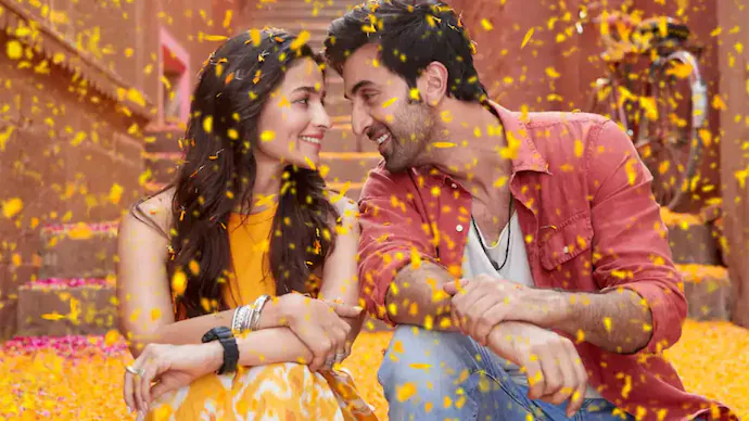 Ranbir Kapoor, Alia Bhatt’s ‘Brahmastra’ Turns 2!