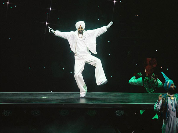 Diljit Dosanjh Shares A Sneak Peek From His Dil-Luminati Concert In Birmingham