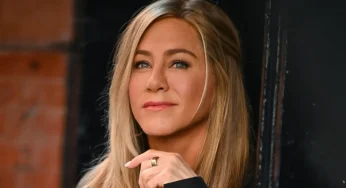 Jennifer Aniston Says She “Proudly Voted For Kamala Harris”