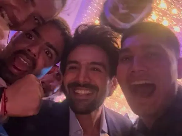 'Chandu Nahi Champion Hai': Kartik Aaryan Shares Fun Video With Paralympians