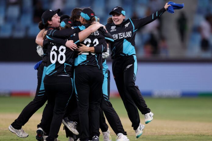 New Zealand Qualifies for Semis, India and Pakistan knocked out