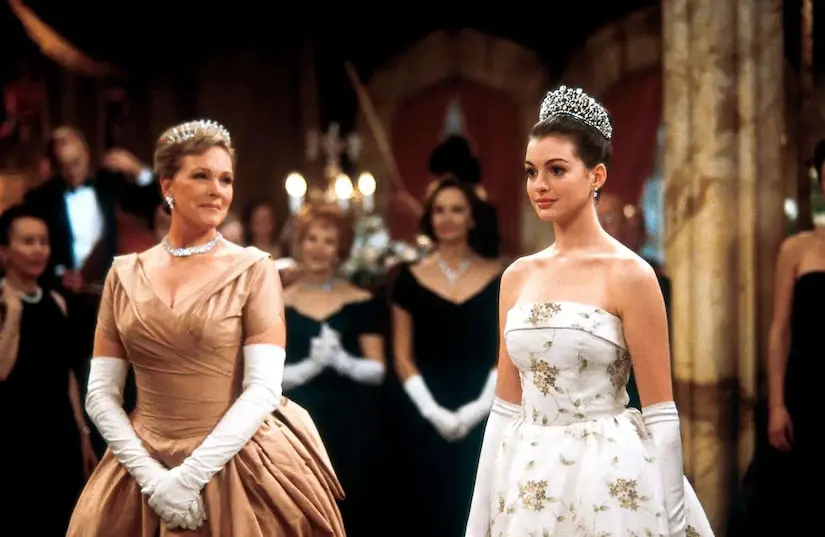 "The Fairy Tale Continues" : Anne Hathaway Confirms Return In 'Princess Diaries 3'