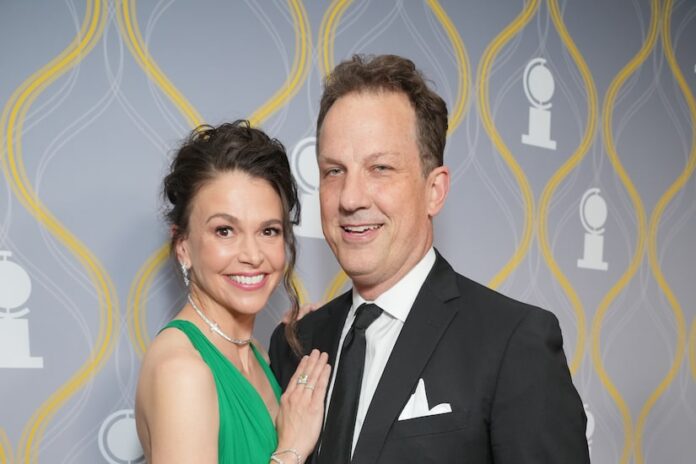 Sutton Foster Part Ways With Husband Ted Griffin After 10 Years Of Marriage