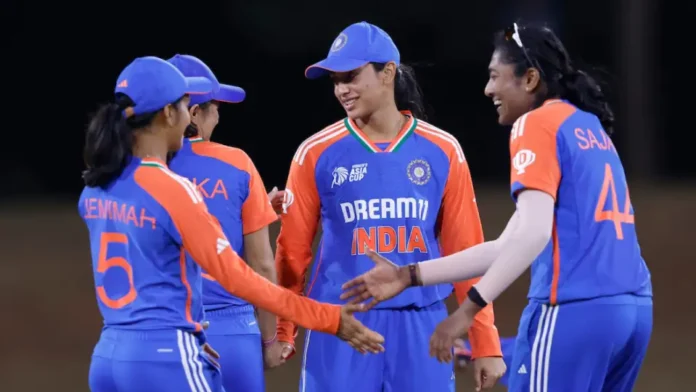 Cricket Fraternity Wish Women In Blue luck For T20 World Cup