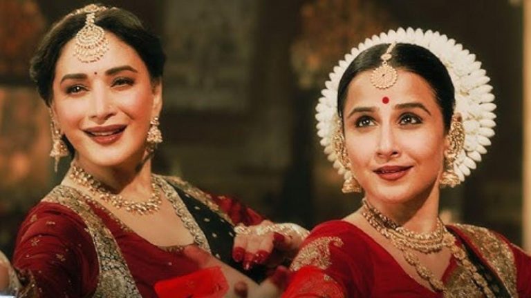 See Madhuri Dixit-Vidya Balan’s Epic Dance Face-Off In ‘Ami Je Tomar 3.0’