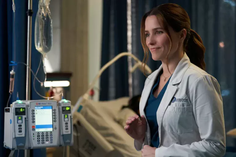 Sophia Bush Set To Join The Cast Of "Grey's Anatomy" As A New Trauma Surgeon