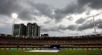 Aus Vs Pak : First T20I At Gabba Delayed Due To Lightning