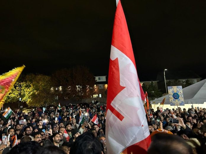 Over a Thousand Canadian Hindus Rally in Brampton, Condemn Attacks on Temples