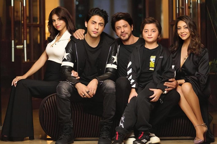 SRK Gets Candid About How His Children Have Taught Him Patience