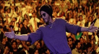 SRK Flaunts His Signature Step, Pens Heartfelt Note For His Fans On His Birthday