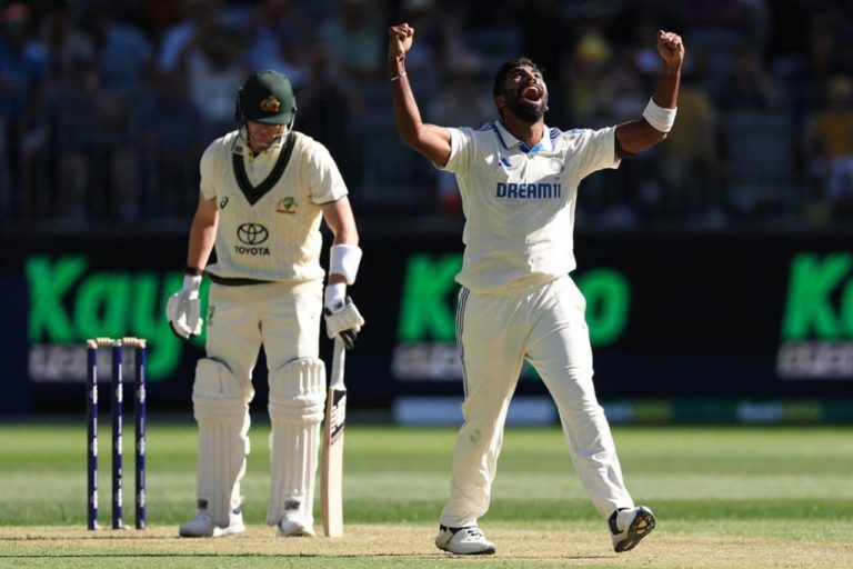 "Hats Off To Him.." : Rahul Dravid On Bumrah's Spell In Perth