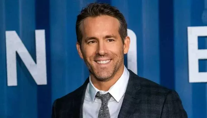 Ryan Reynolds Makes Revelations On  Hosting Oscars 2025