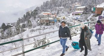 Himachal Pradesh Shivers as Cold Wave Intensifies, Authorities Gear Up for Festive Tourist Influx