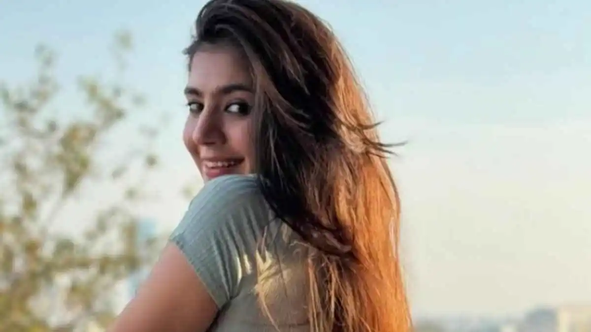 Popular RJ and Instagram Influencer Simran Singh Found Dead in Gurugram Apartment