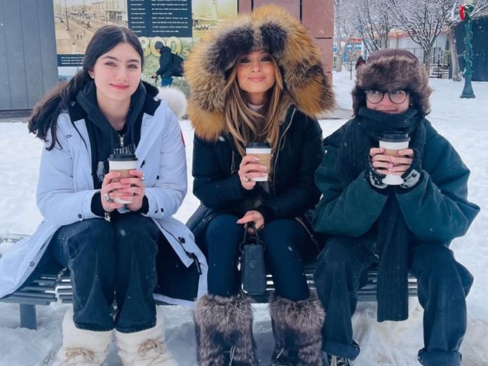 The star enjoys a cozy holiday with her kids and niece amidst Aspen’s snowy charm while gearing up for her upcoming film ‘Unstoppable’.