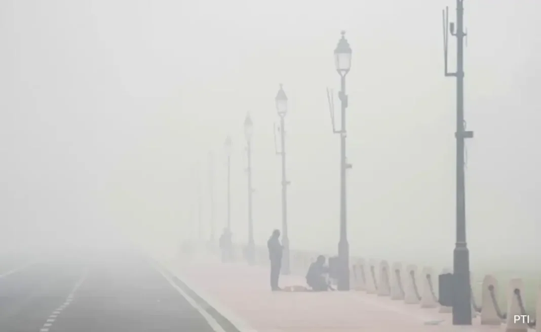 Delhi's Air Quality Remains 'Poor' Despite Slight Improvement; GRAP Restrictions Relaxed