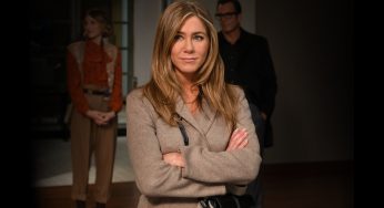 Jennifer Aniston Shares Sneak Peek Of Her Christmas Celebrations