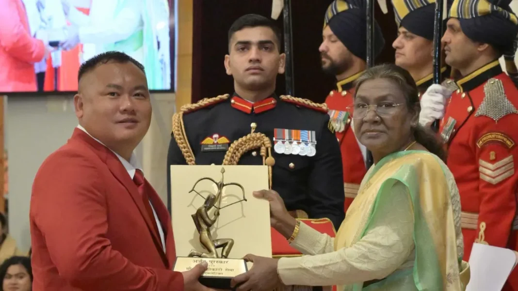 Nagaland CM Congratulates Para-Athlete Hokato Sema On Being Felicitated With Prestigious Arjuna Award