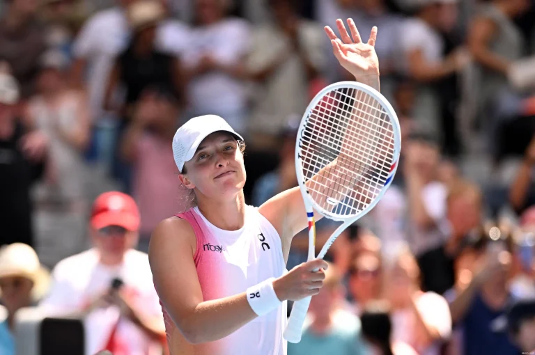 Australian Open: Iga Swiatek Advance To Round Three With An Impressive Win