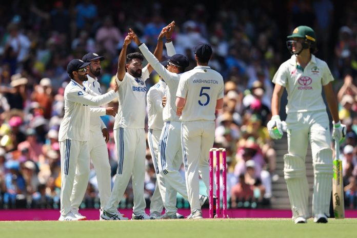 India Pacers Restrict Australia At 181* On Day 2