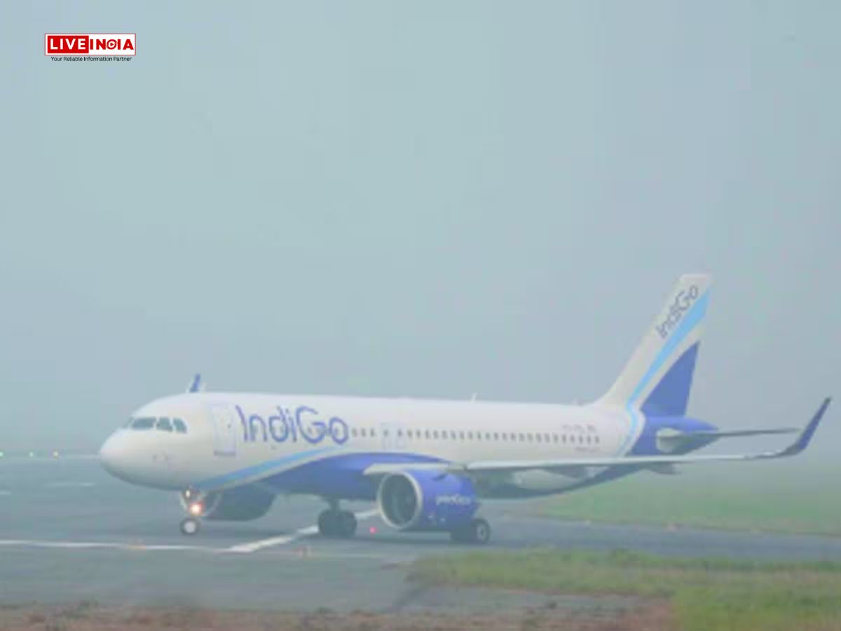 IndiGo Issues Travel Advisory Amid Dense Fog Disruptions in Delhi and Bengaluru