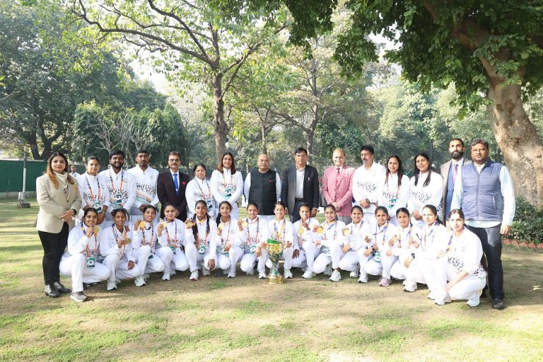 Mansukh Mandaviya Honors India’s Men, Women Kho Kho World Cup-Winning Teams