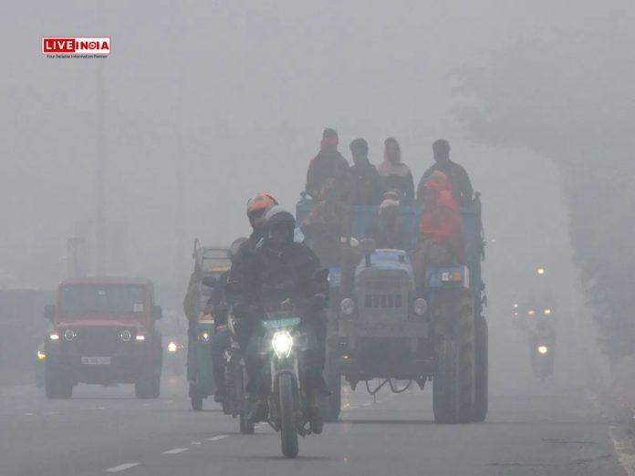 Dense Fog Engulfs Delhi, Visibility Hits Zero in Several Areas