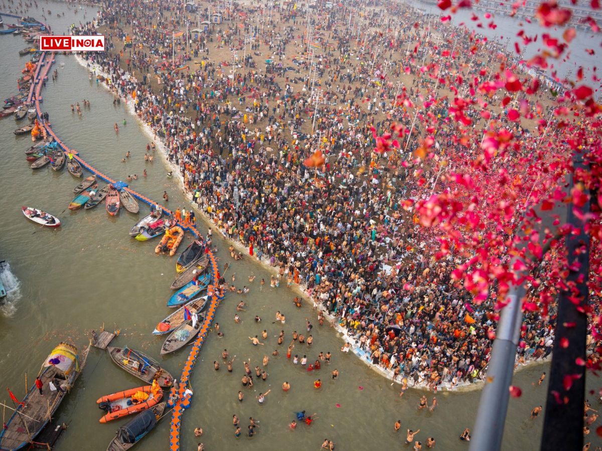 Mahakumbh 2025 Kicks Off: 1.5 Crore Devotees Take Holy Dip on Day 1