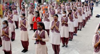 Shameful! Jharkhand School Principal Sends 80 Girls Home Shirtless for Celebrating ‘Pen Day’