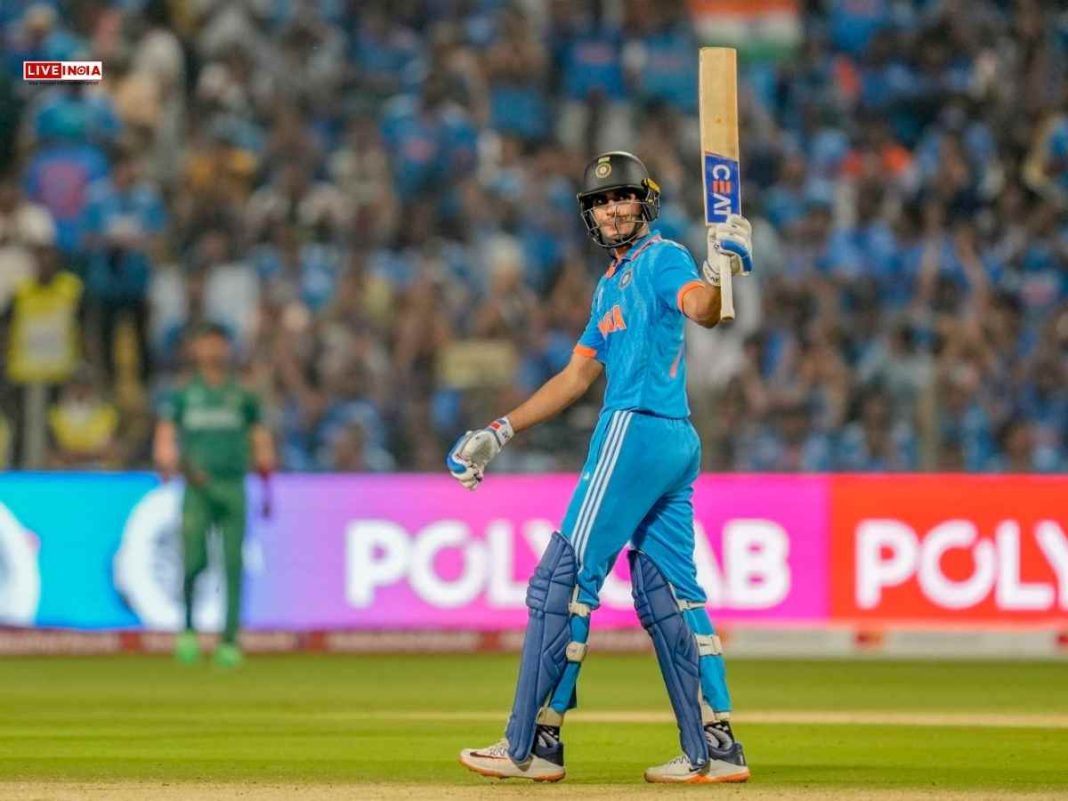KL Rahul Sacrificed His Half Centyry to Aid Shubman Gill Reach Century Against Bangladesh-Fans Applaud