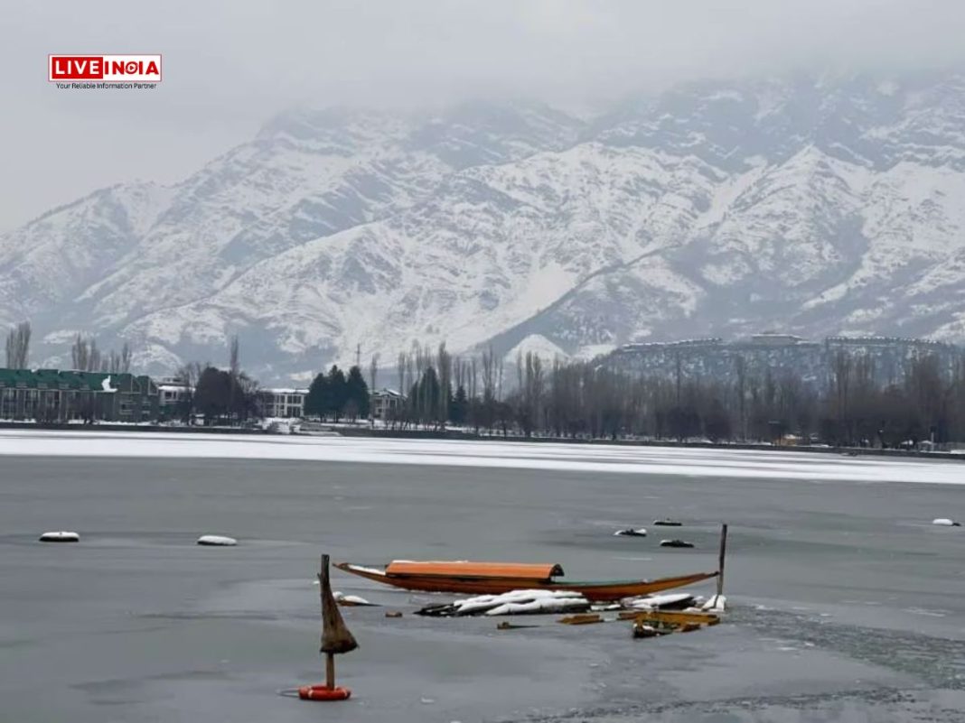 Cold Wave Persists in Srinagar as Temperature Drops to 0°C