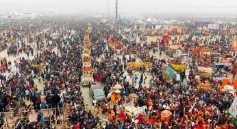 Akhilesh Yadav Seeks Extension of Maha Kumbh Amid Overwhelming Devotee Influx