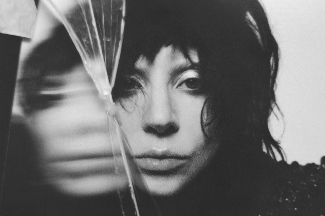 Lady Gaga Unveils Tracklist For Upcoming Album 'Mayhem'