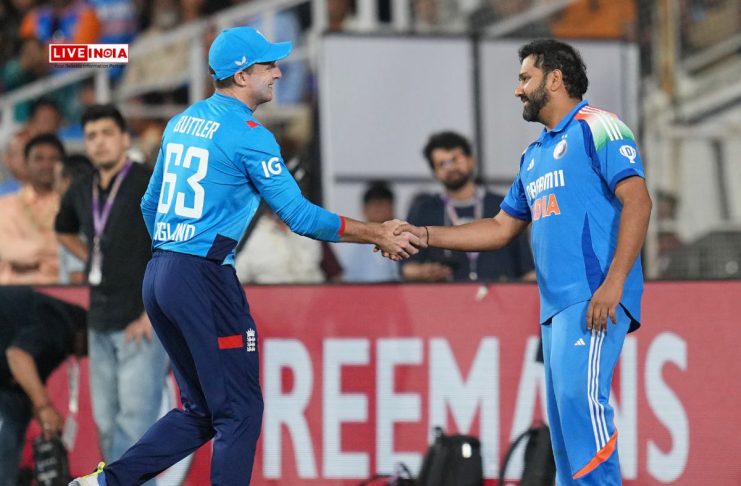 India vs England 2nd ODI: England Post 304 All Out With 1 Ball to Spare