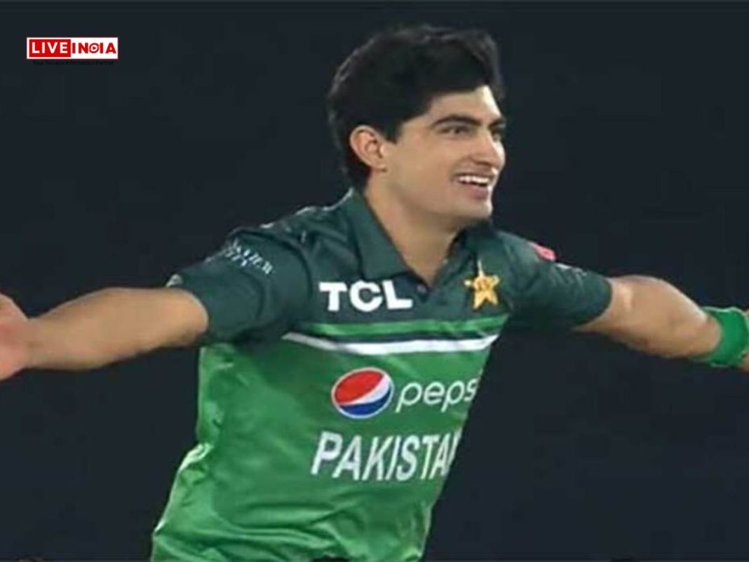 Champions Trophy 2025: Pakistan vs New Zealand: Pakistan Bowlers Keep New Zealand in Check