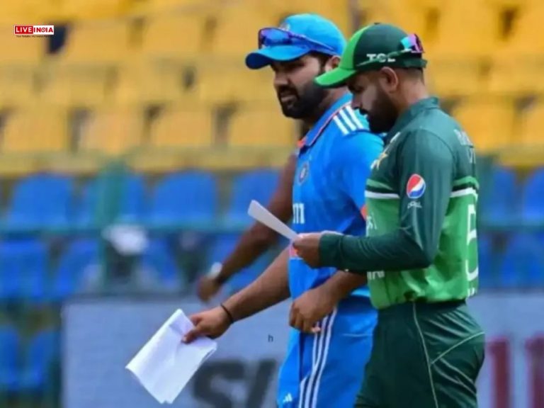 Champions Trophy: "Don't Hug Virat Kohli": Pakistan Fans Urge Players