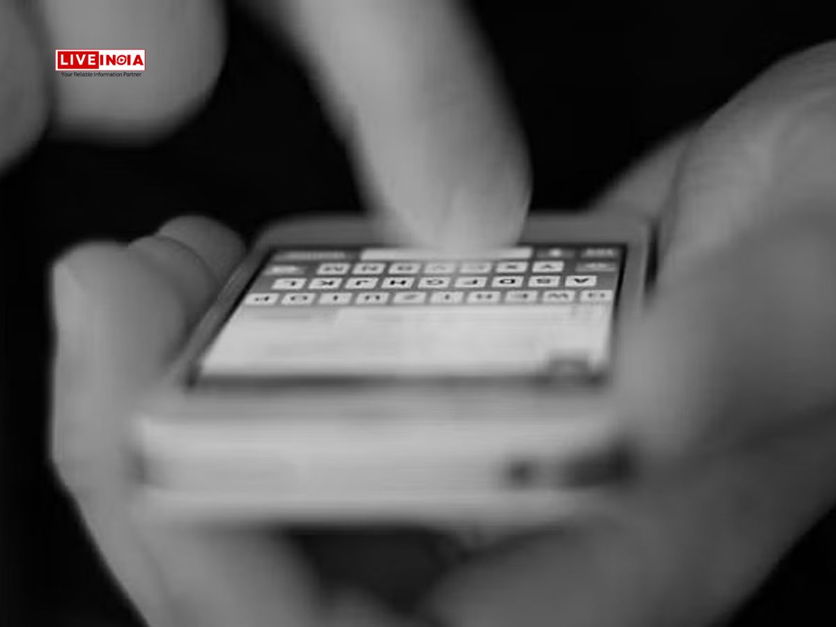 Noida Family "Digitally Arrested" for 5 Days, Duped of ₹1 Crore in Cyber Fraud